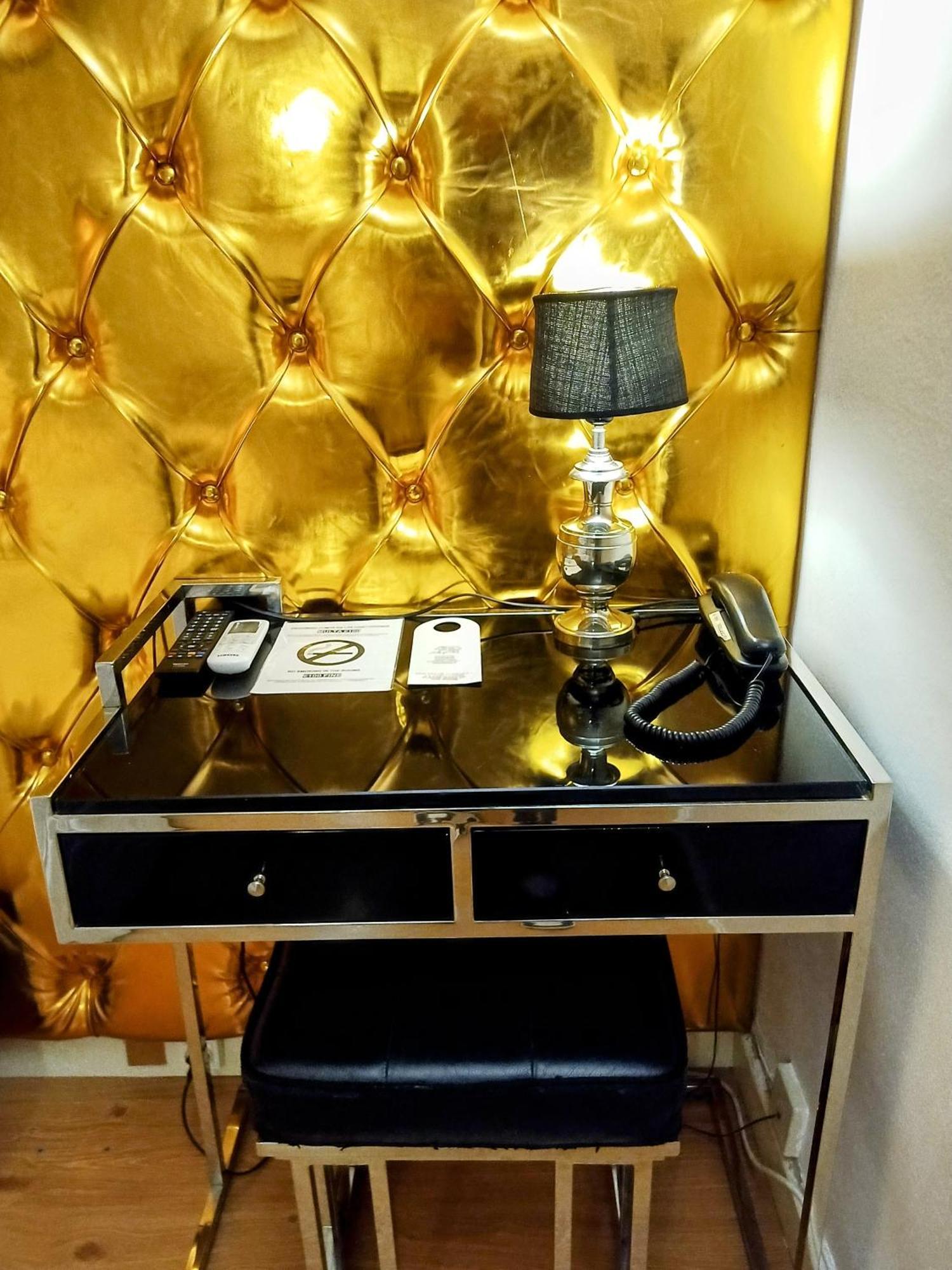 Hostal Parque Ibiza الغرفة الصورة