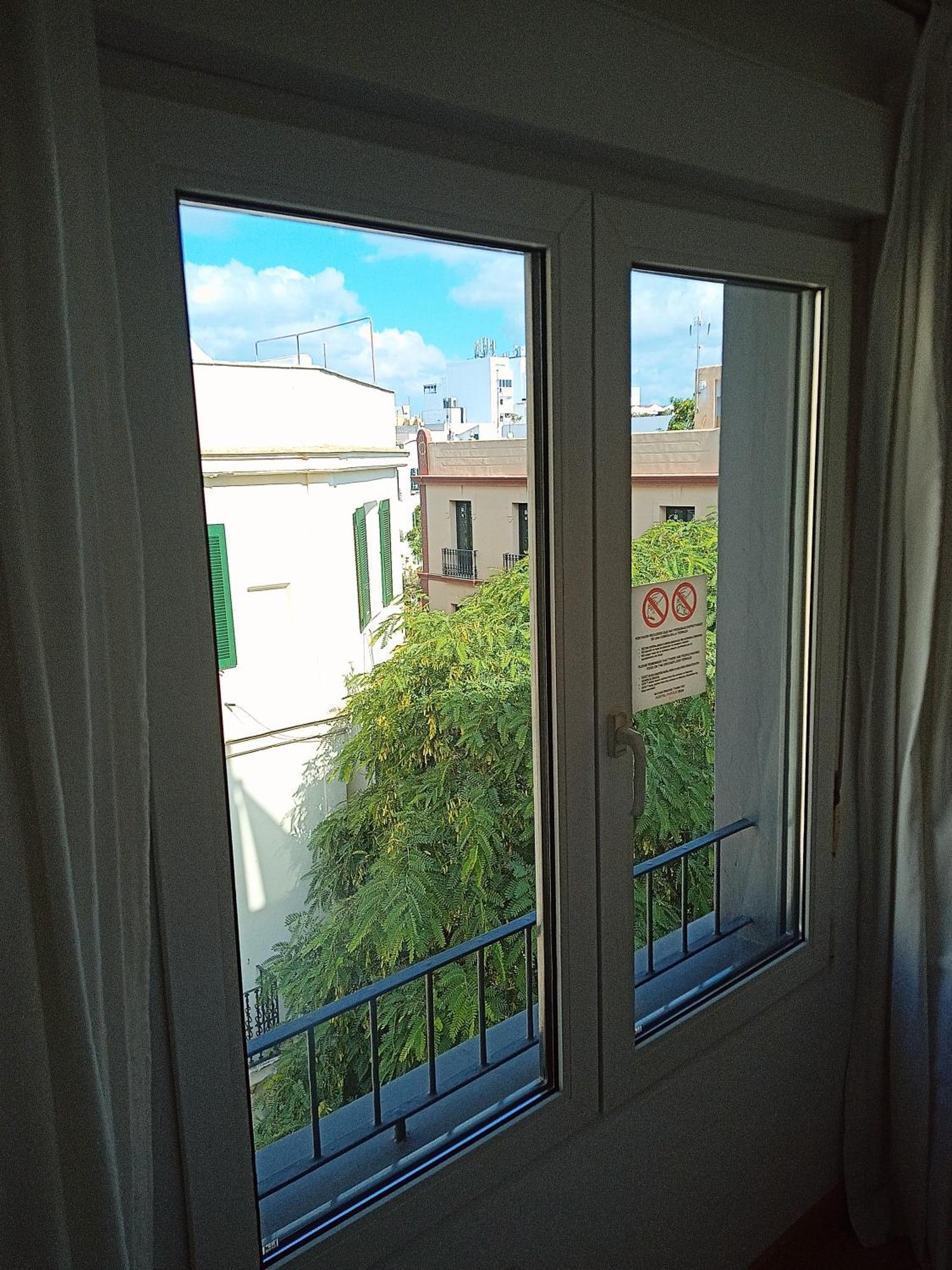 Hostal Parque Ibiza الغرفة الصورة