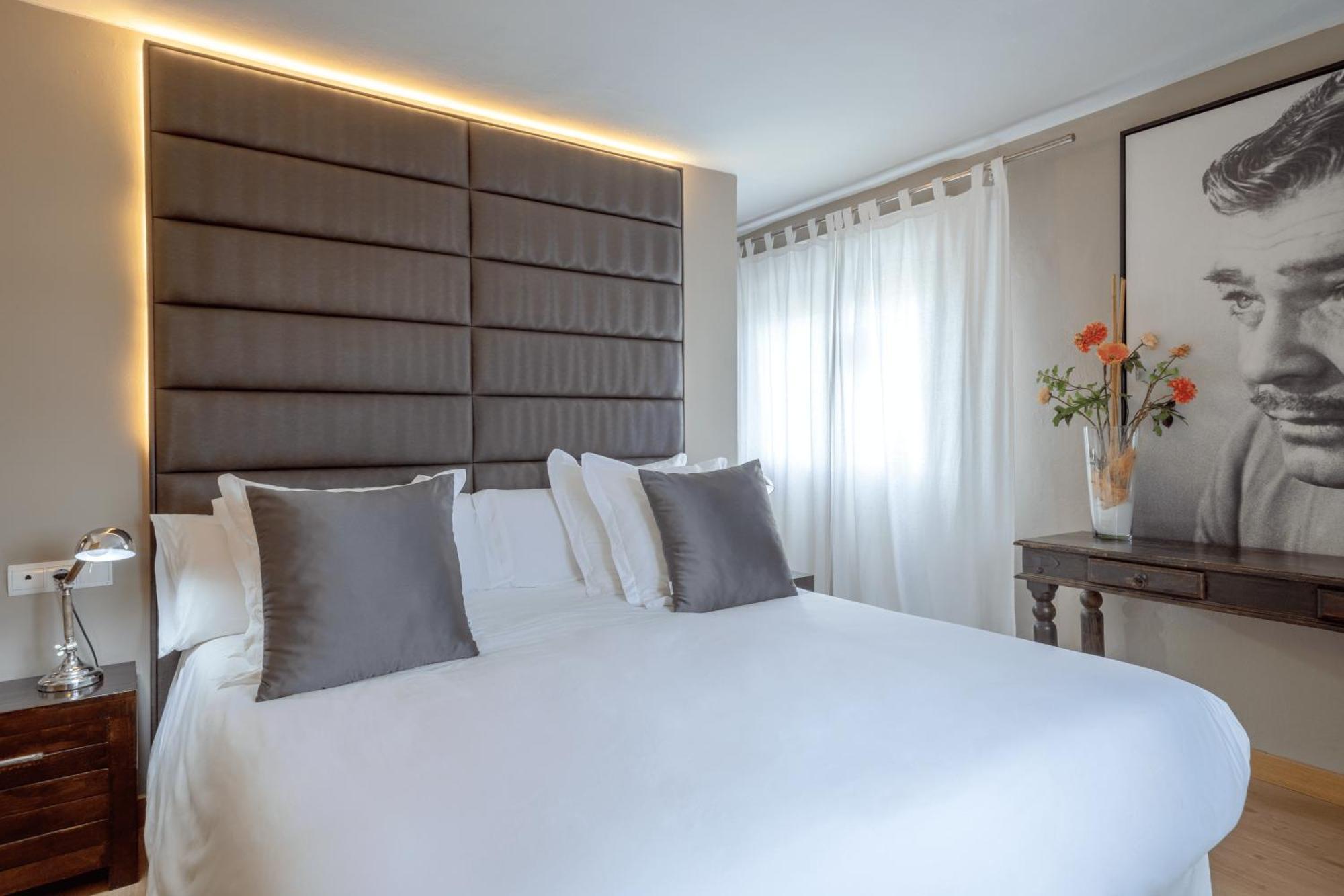Hostal Parque Ibiza الغرفة الصورة