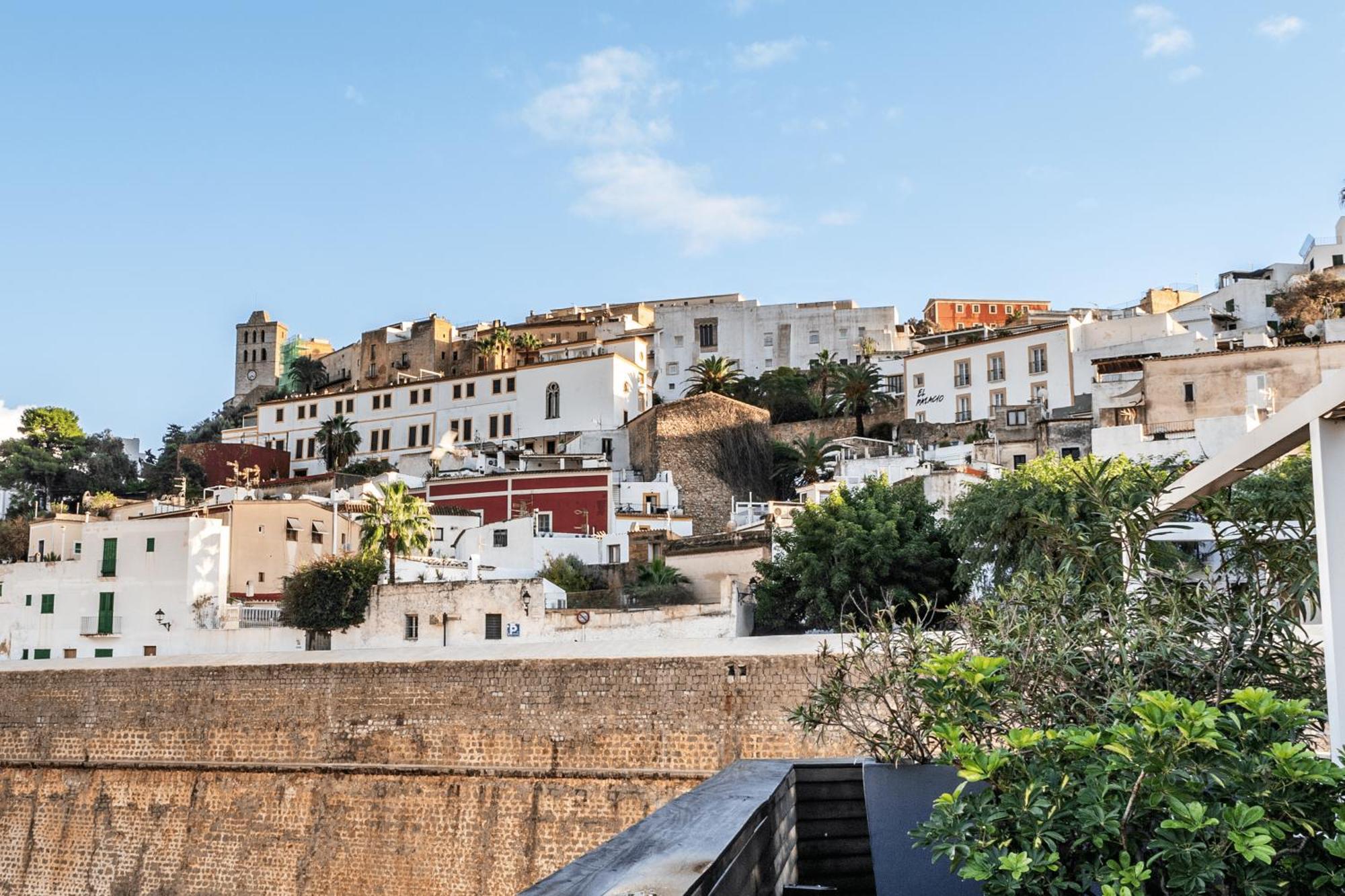 Hostal Parque Ibiza الغرفة الصورة